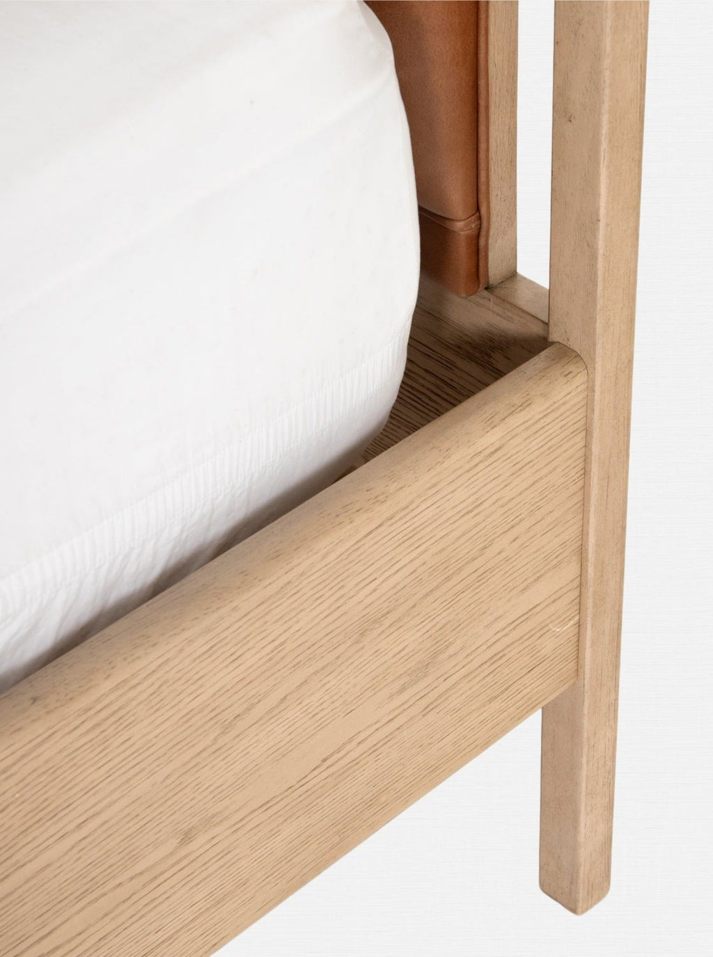 Campbell Bed - Leather, Oak Wood