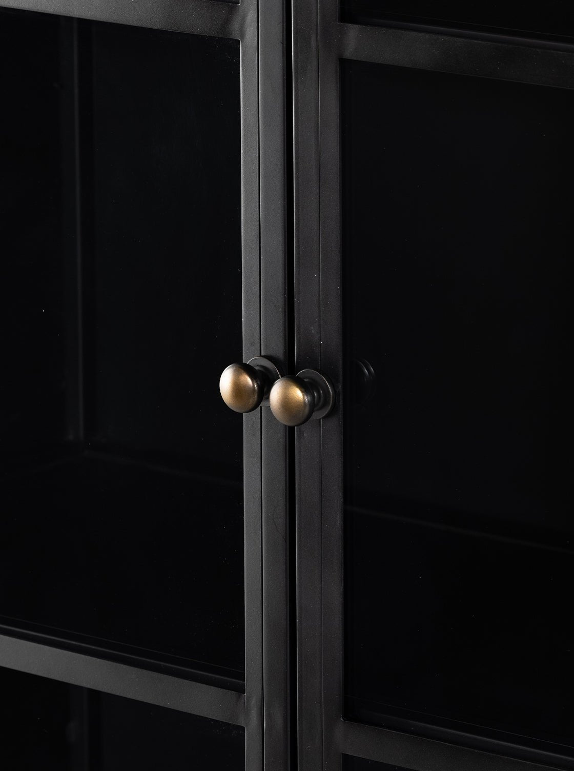 Bowie Cabinet - Metal Base, Glass Top