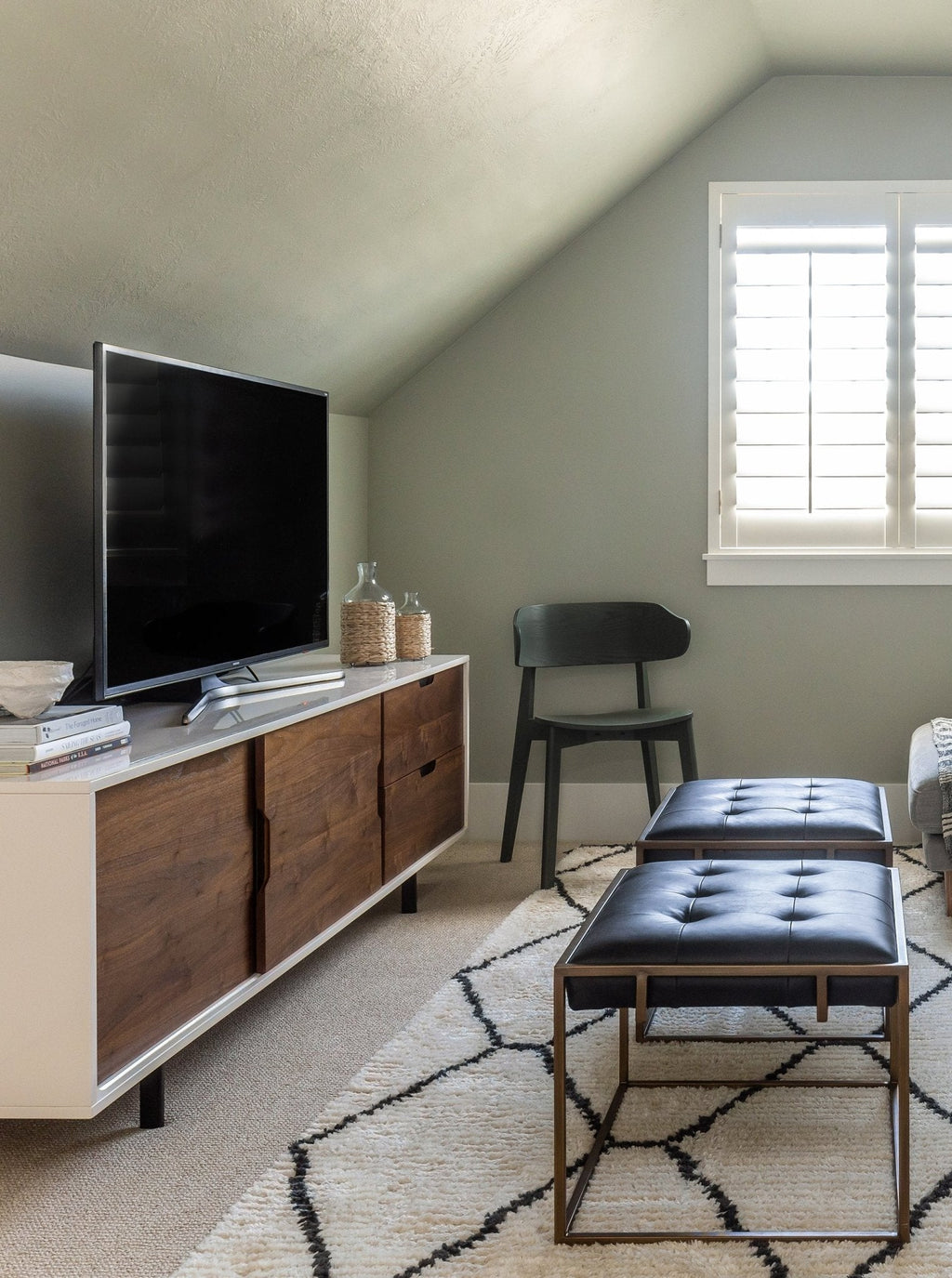 Hollis Console - Walnut Wood